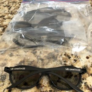 🕶 😎 LG Cinema 3D glasses 🤓 new in package (5 pairs)